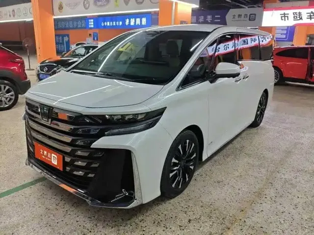 Toyota Vellfire 2024 Crown Hybrid 2.5L Premium Edition