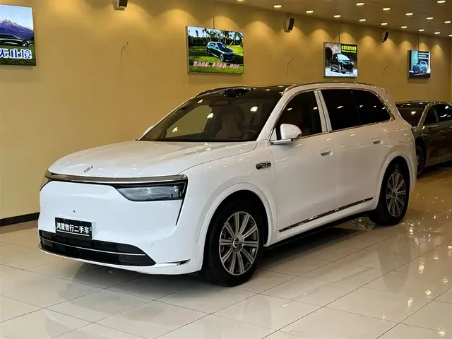 AITO Wenjie AITO M8 2025 Model Extended Range Max+ Edition 53.4kWh 6-Seater