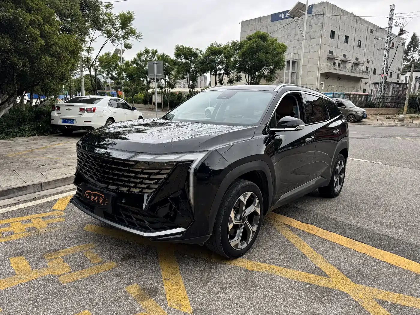Geely Boyue L 2023 1.5TD DCT Premium