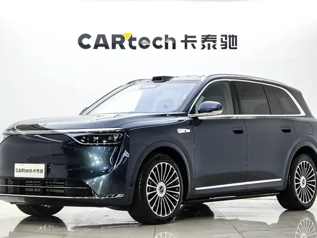 AITO Wenjie AITO M8 2025 Model Extended Range Ultra Edition 53.4kWh 5-Seater