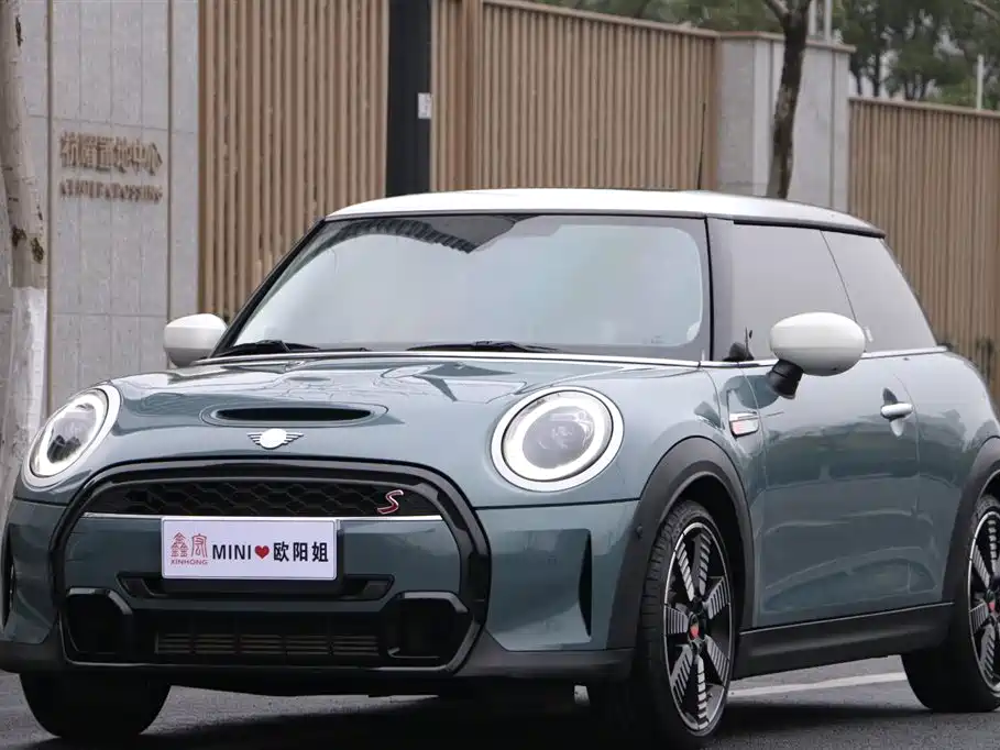 MINI MINI 2023 2.0T COOPER S Arc Light Special Edition