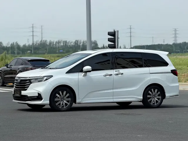 Honda Odyssey 2022 2.0L e:HEV Sharp·Leading Edition