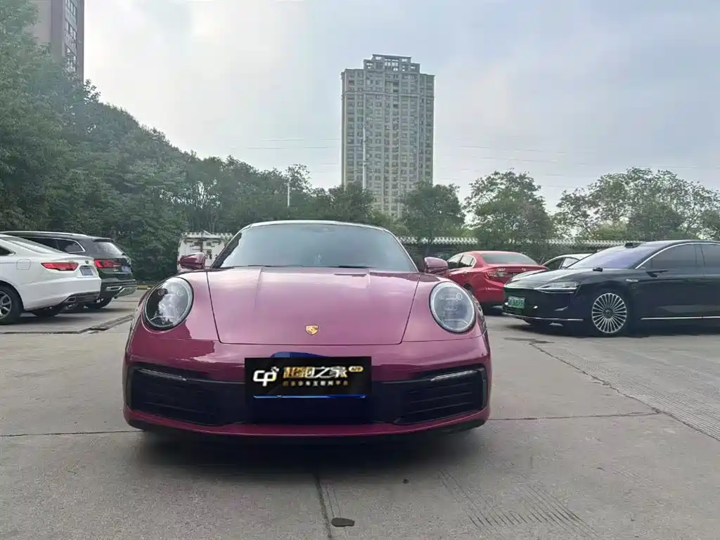 Porsche 911 2023 Carrera 3.0T