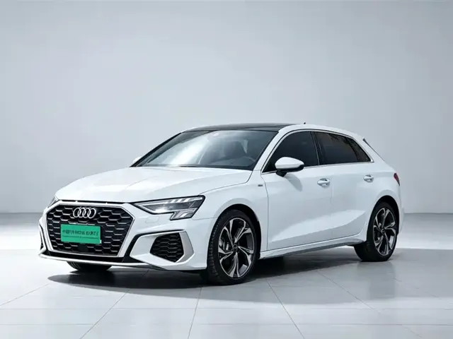 Audi A3 2022 Sportback 35 TFSI Luxury Sport