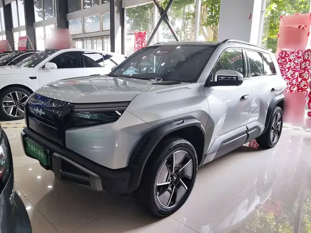 Fang Cheng Bao Titanium 3 2025 Model 501KM AWD Smart Drive Max Edition