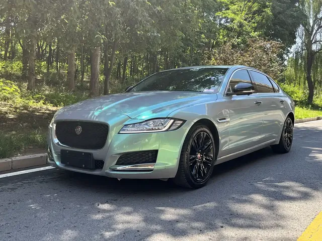 Jaguar XFL 2019 XFL 2.0T 250PS AWD Premium Edition