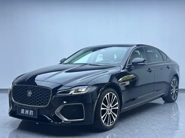 Jaguar XFL 2024 2.0T P250 2WD Premium Luxury