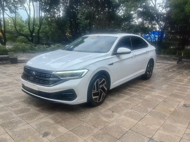 Volkswagen Sagitar 2023 300TSI DSG Surpassing Edition
