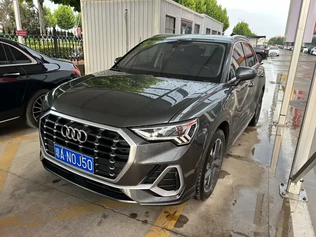 Audi Q3 2023 35 TFSI Fashion Dynamic (1.4T)