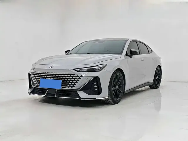Changan UNI-V 2023 1.5T Luxury Edition