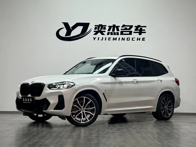 BMW X3 2022 xDrive30i Leading M Night Package