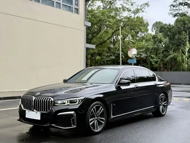 BMW 7 Series 2021 Model 730Li M Sport Package