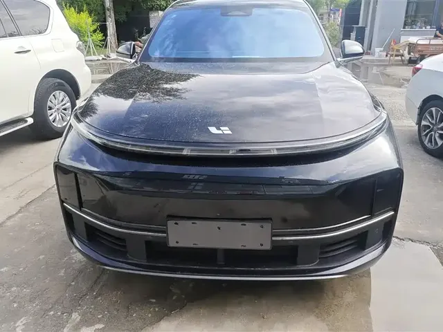 Li Auto Li L8 2023 Pro