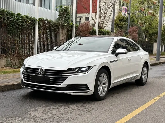 Volkswagen FAW-Volkswagen CC 2019 330TSI Elegance Edition China VI