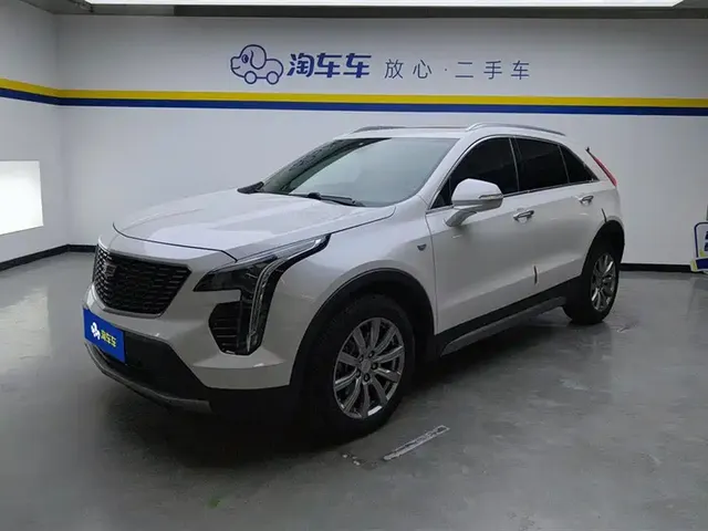Cadillac XT4 2020 Facelift 28T 2WD Leading