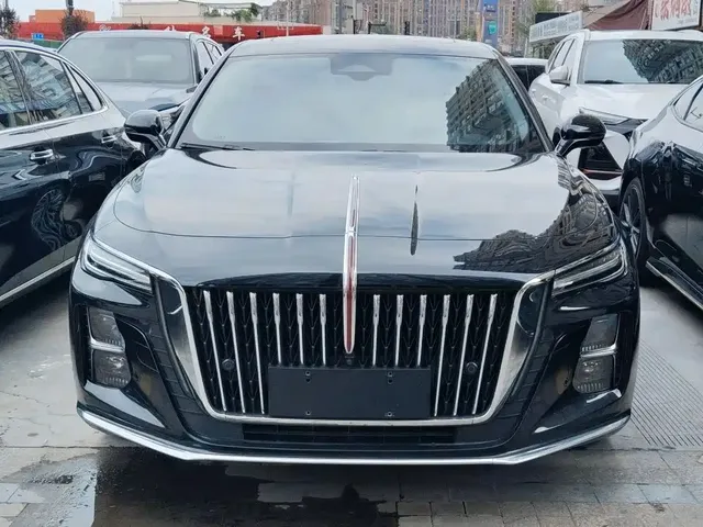 Hongqi H5 2023 2.0T Auto Smart Connect Flag Comfort