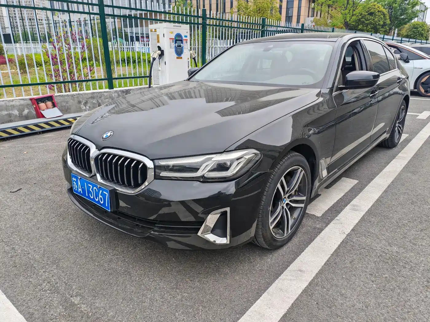 BMW 5 Series 2021 530Li Leading Luxury Package