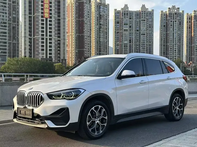 BMW X1 2021 sDrive25Li Leading