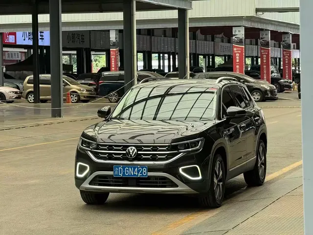 Volkswagen Tayron 2023 330TSI 2WD Luxury Plus Advanced Edition