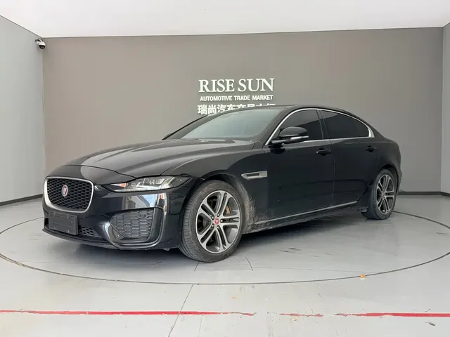 Jaguar XEL 2024 Model 2.0T 250PS R-DYNAMIC S Gloss Black Sport Edition