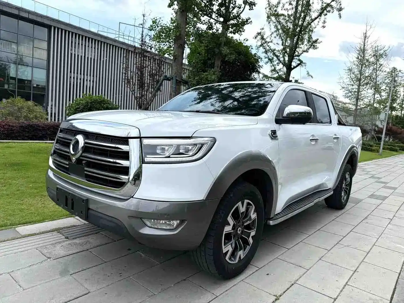Great Wall Pao 2019 2.0T Automatic Gasoline 4WD Premium Edition GW4C20B
