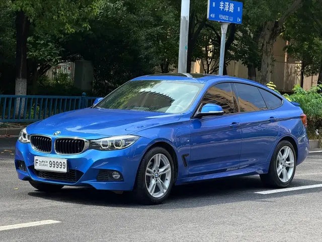 BMW 3 Series GT 2019 320i M Sport Package