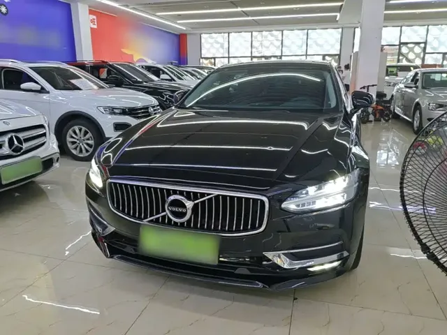 Volvo S90 2020 T5 Momentum Luxury Edition