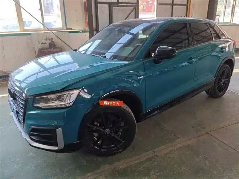 Audi Q2L 2020 35 TFSI Progressive Dynamic Model