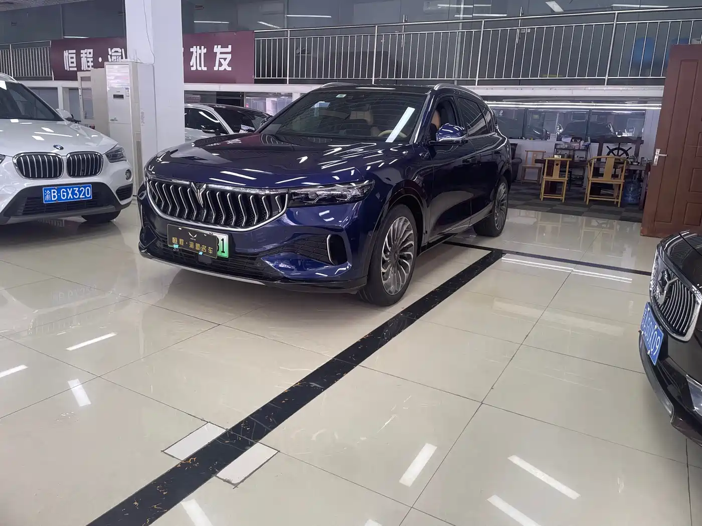 Voyah Auto VOYAH FREE 2021 AWD Standard Range Extender Exclusive Luxury Package