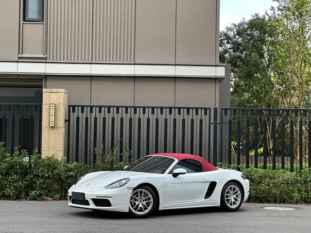 Porsche 718 2022 Boxster 2.0T