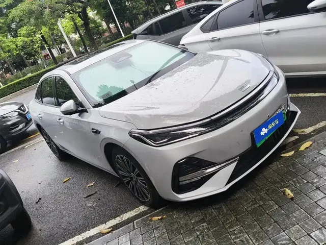 Geely Galaxy A7 2025 EM-i