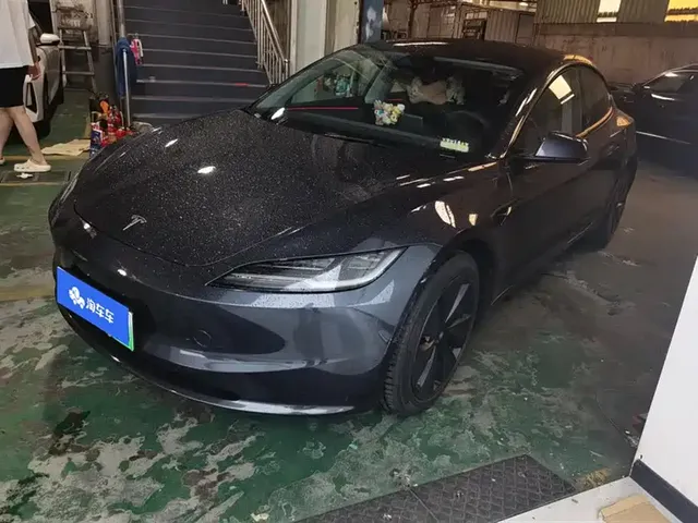 Tesla Model 3 2023 Rear-Wheel Drive
