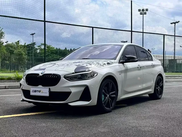 BMW 1 Series 2023 125i M Sport Shadow Edition