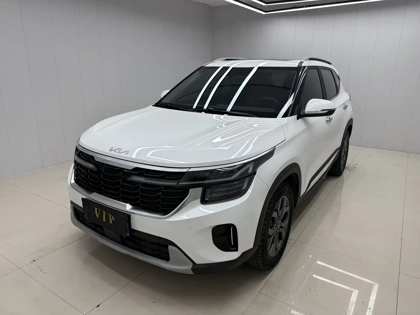 Kia Seltos 2023 1.5L CVT Luxury Edition
