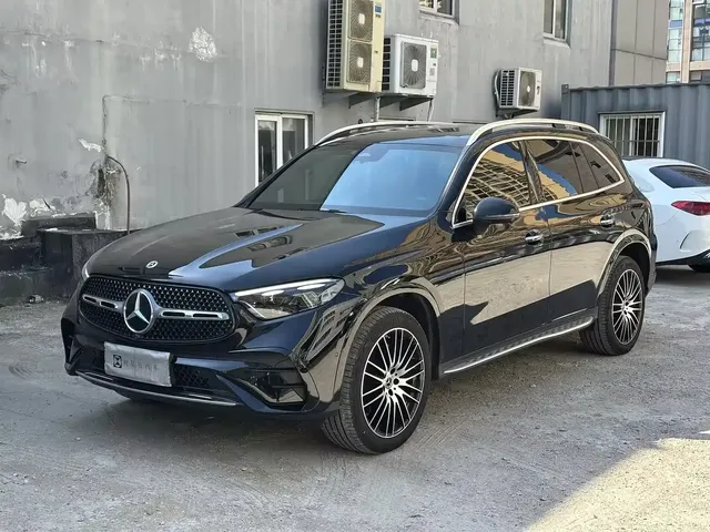Mercedes-Benz GLC 2023 Facelift GLC 300 L 4MATIC Luxury 5-Seater