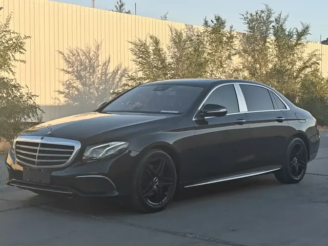 Mercedes-Benz E-Class 2018 Facelift E 200 L Sport 4MATIC