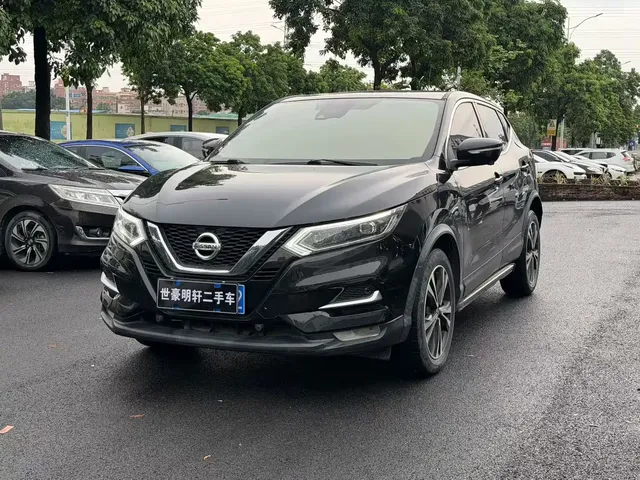 Nissan Qashqai 2021 2.0L CVT Luxury Version