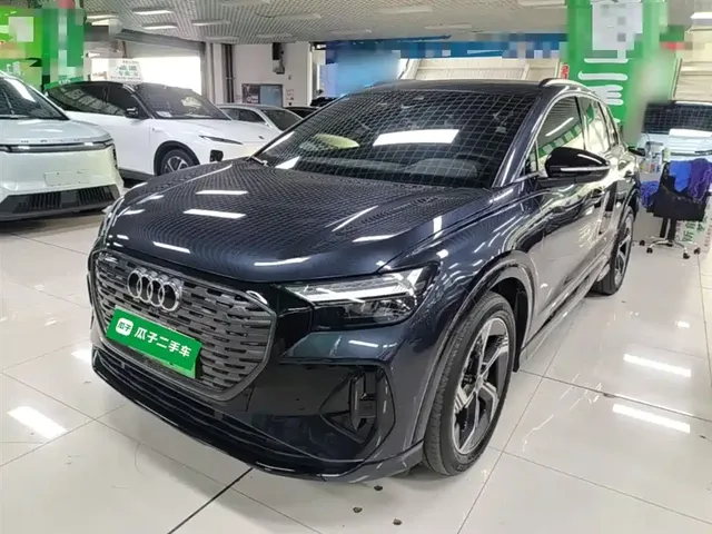 Audi Q4 e-tron 2023 40 e-tron Creation Night Edition