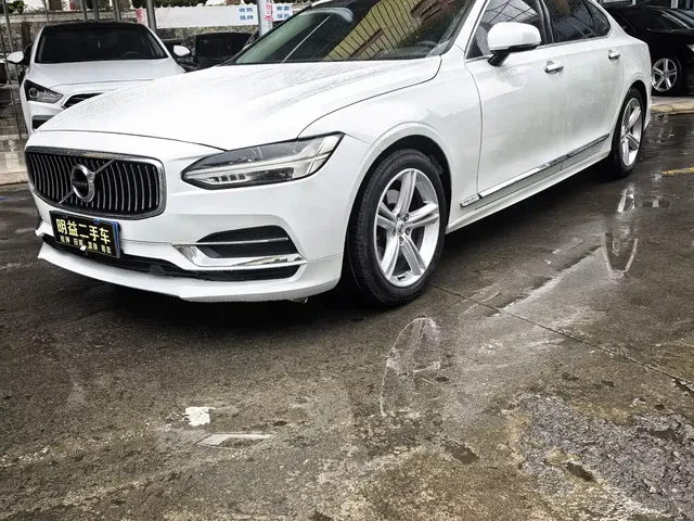Volvo S90 2020 T4 Smart Luxury Edition