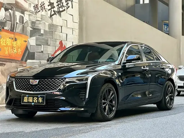 Cadillac CT4 2021 28T Luxury Model