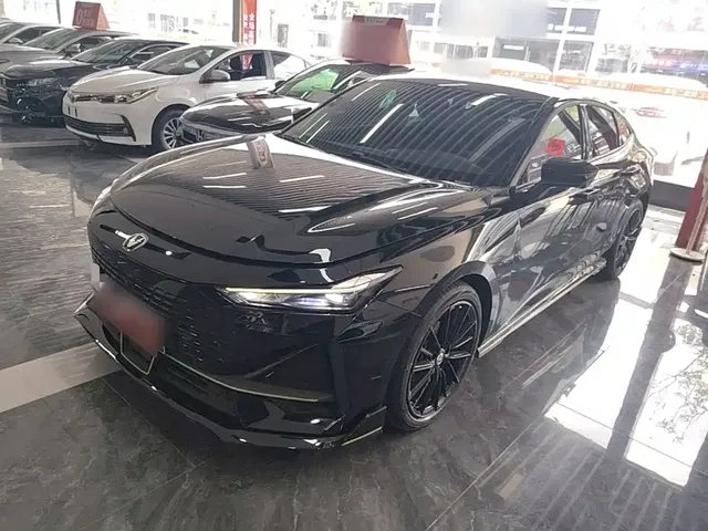 Changan UNI-V 2022 1.5T Sport Edition