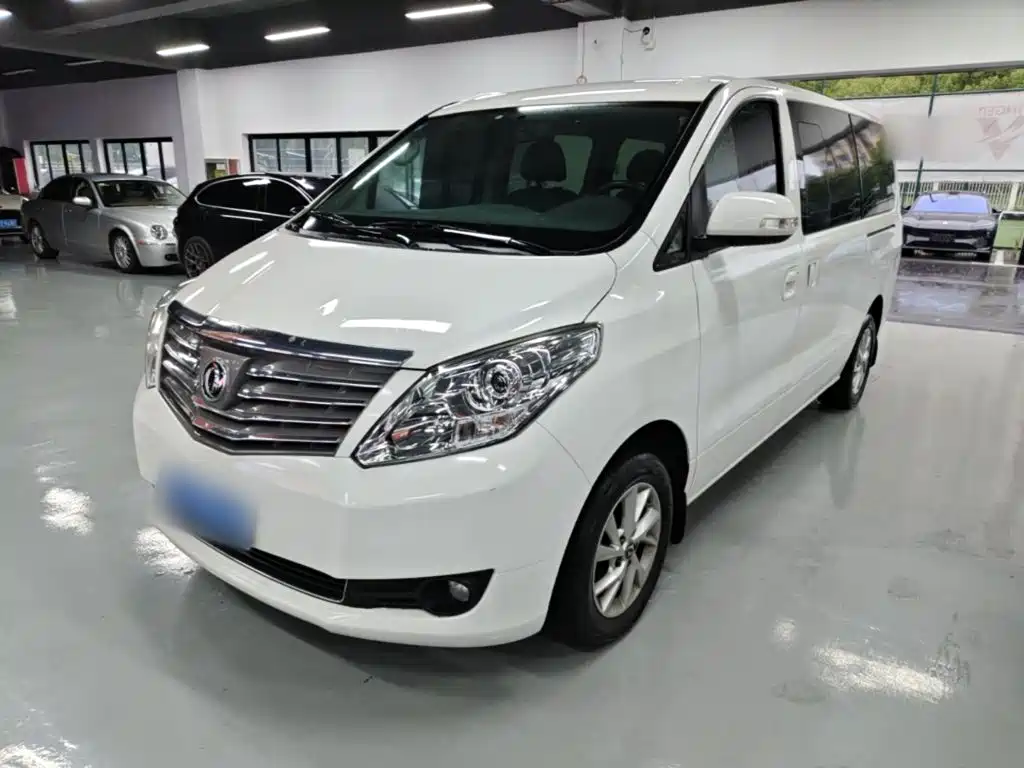 Dongfeng Fengxing Lingzhi PLUS 2021 2.0L Manual Luxury 7-Seater