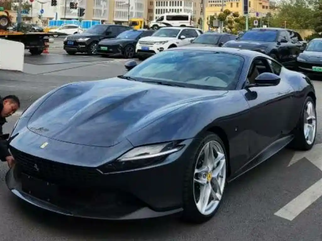 Ferrari Roma 2020 3.9T V8