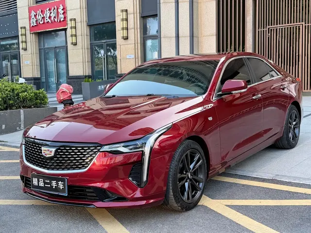 Cadillac CT4 2022 28T Luxury Model