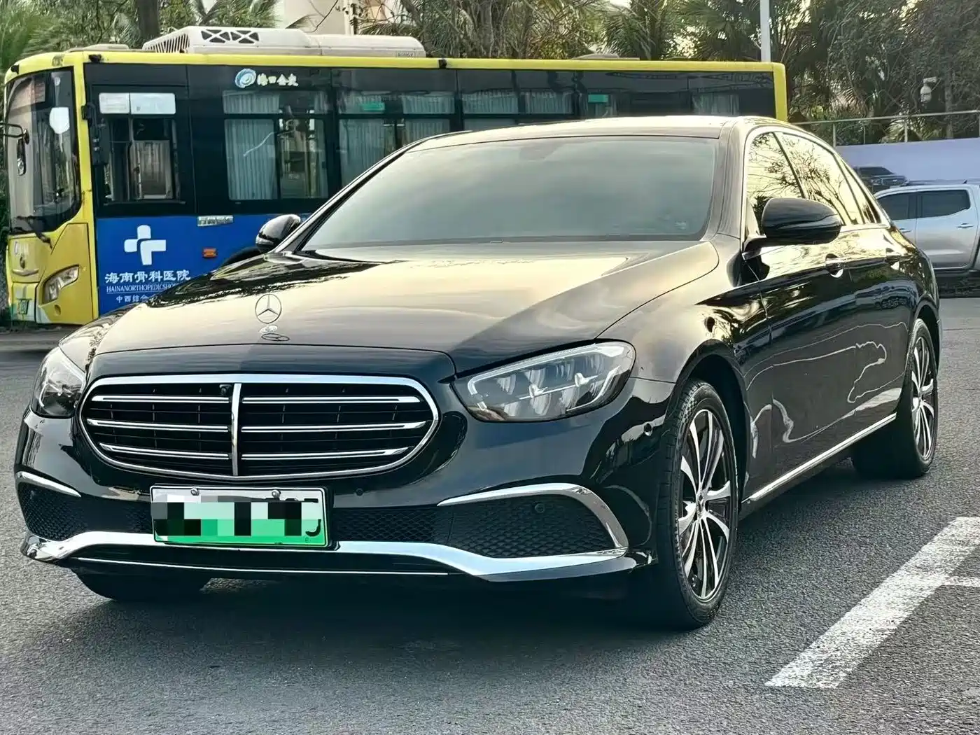 Mercedes-Benz E-Class New Energy 2022 Facelift E 350 e L Plug-in Hybrid Sedan