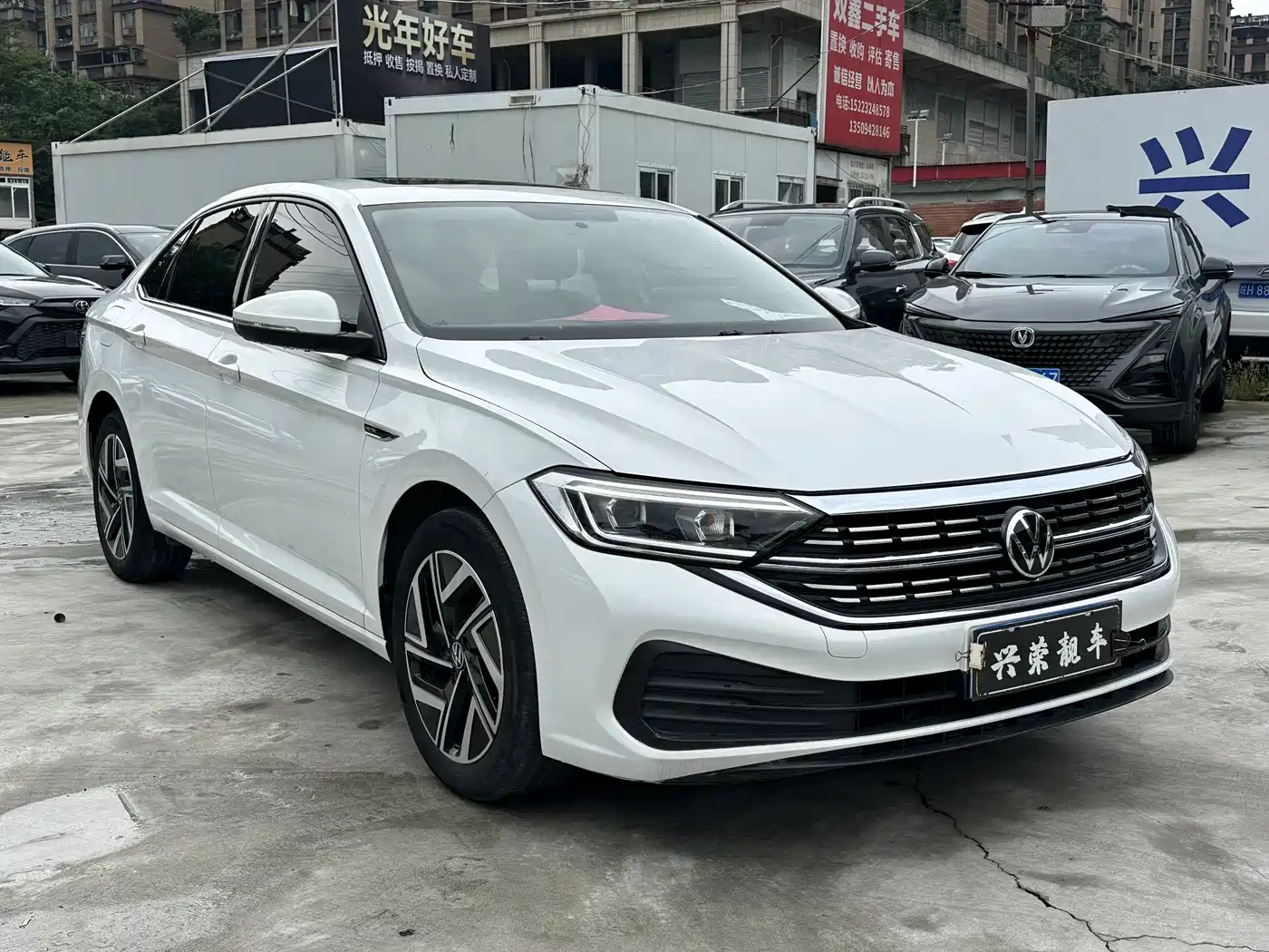 Volkswagen Sagitar 2023 300TSI DSG Leap Edition
