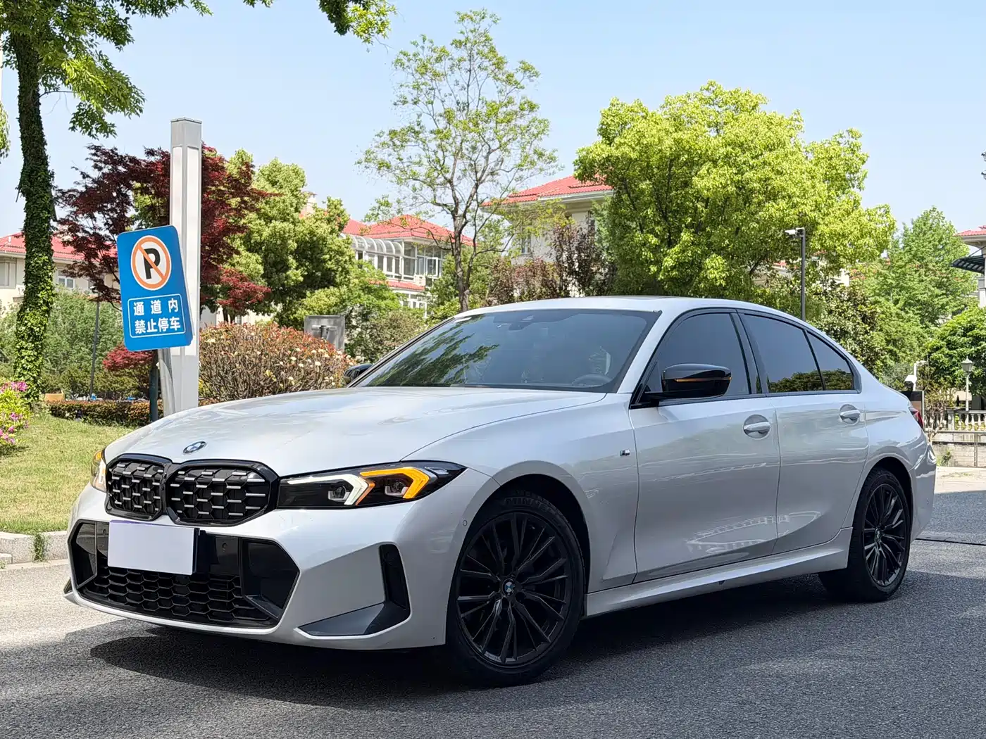 BMW 3 Series 2024 325Li M Sport Package