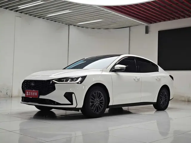 Ford Focus 2022 Sedan EcoBoost 180 Auto Speed Edition