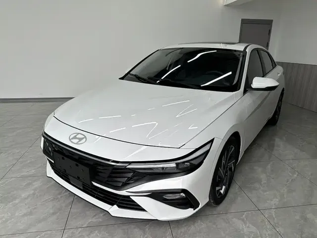 Hyundai Elantra 2023 1.5L CVT GLX Elite Edition