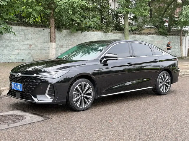 Chery Arrizo 8 2023 1.6T DCT Premium